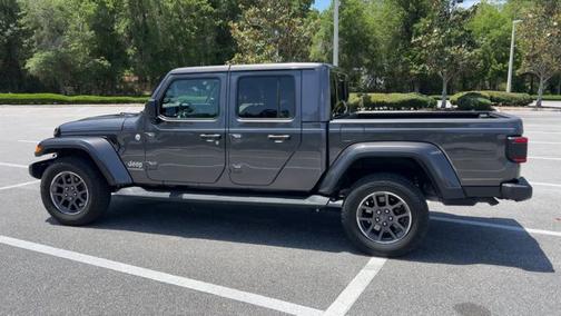 2021 Jeep Gladiator Overland