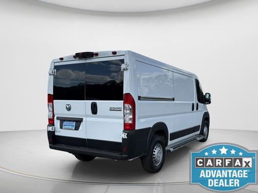 Bright White Clearcoat 2025 RAM ProMaster 2500 Tradesman
