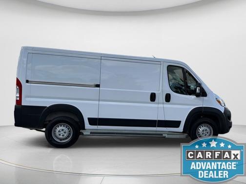 Bright White Clearcoat 2025 RAM ProMaster 2500 Tradesman