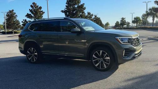 2026 Volkswagen Atlas 2.0T SEL Premium R-Line