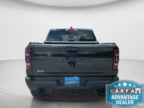 Diamond Black Crystal Pearlcoat 2022 RAM 1500 TRX