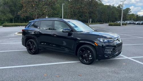 2025 Volkswagen Tiguan SE R-Line Black