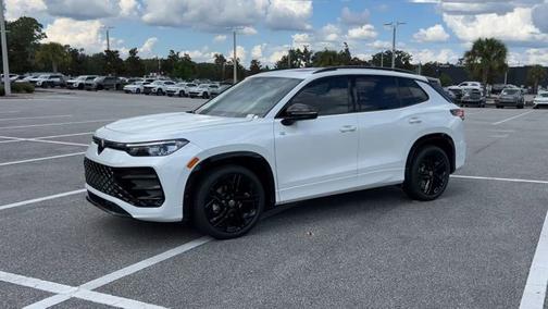 2025 Volkswagen Tiguan SE R-Line Black