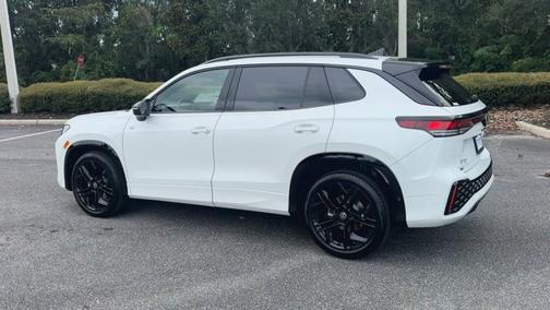 2025 Volkswagen Tiguan SE R-Line Black