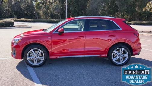 2022 Audi Q3 S line Premium