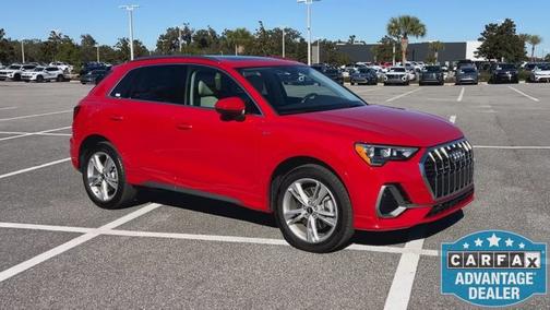 2022 Audi Q3 S line Premium