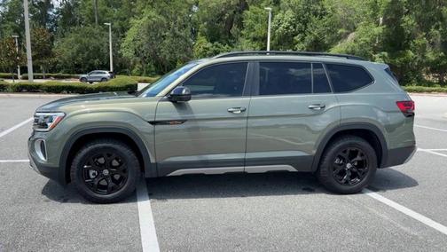 2025 Volkswagen Atlas 2.0T Peak Edition