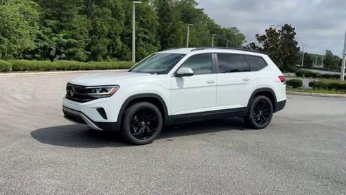 2023 Volkswagen Atlas 3.6L V6 SE w/Technology