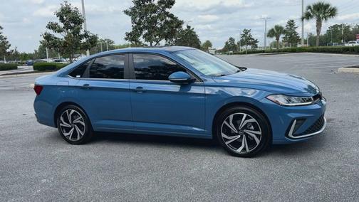 2025 Volkswagen Jetta SEL