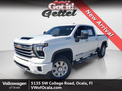 Summit White 2025 Chevrolet Silverado 2500 High Country