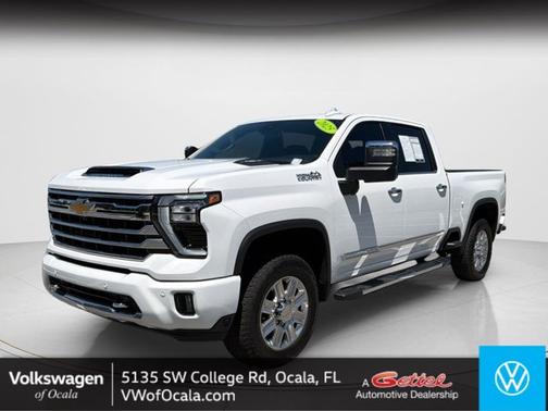 Summit White 2025 Chevrolet Silverado 2500 High Country