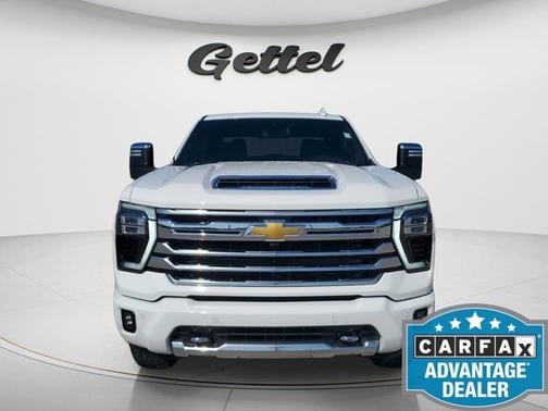 Summit White 2025 Chevrolet Silverado 2500 High Country