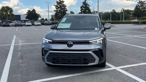 2025 Volkswagen Taos SE