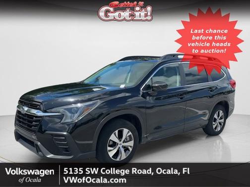 Crystal Black Silica 2025 Subaru Ascent Premium