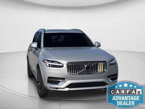 2024 Volvo XC90 Plus Bright Theme
