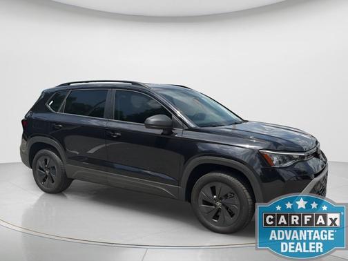 Deep Black Pearl 2025 Volkswagen Taos S