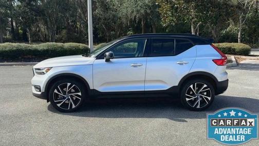 2019 Volvo XC40 R-Design
