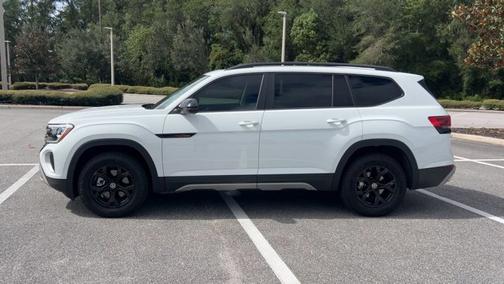 2025 Volkswagen Atlas 2.0T Peak Edition