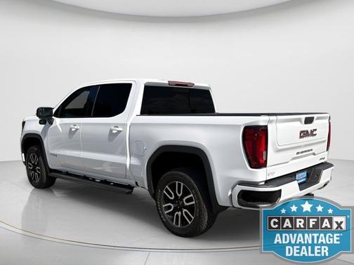 Summit White 2022 GMC Sierra 1500 AT4