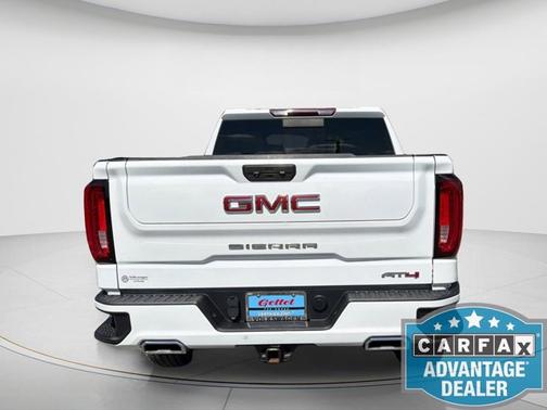 Summit White 2022 GMC Sierra 1500 AT4