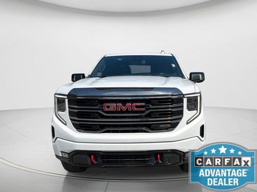 Summit White 2022 GMC Sierra 1500 AT4