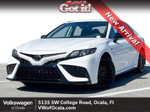 2023 Toyota Camry SE