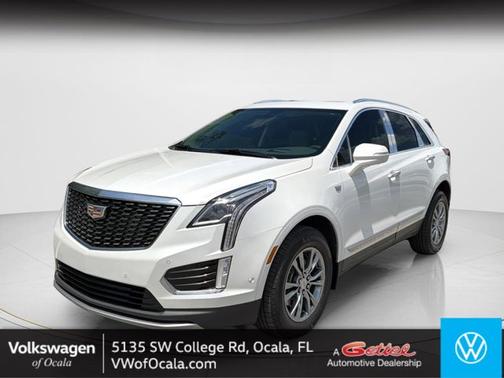 Crystal White Tricoat 2021 Cadillac XT5 FWD Premium Luxury