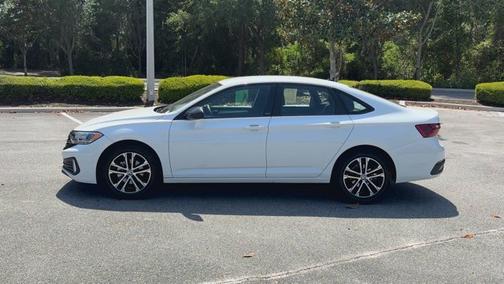 2024 Volkswagen Jetta Sport