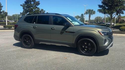 2025 Volkswagen Atlas 2.0T Peak Edition