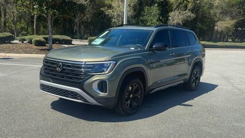 2025 Volkswagen Atlas 2.0T Peak Edition