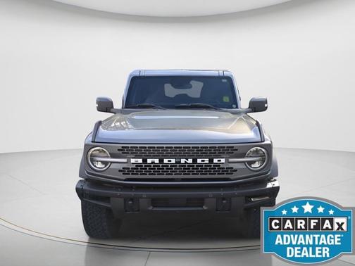 Carbonized Gray Metallic 2023 Ford Bronco Badlands