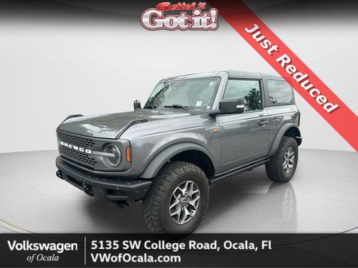 Carbonized Gray Metallic 2023 Ford Bronco Badlands