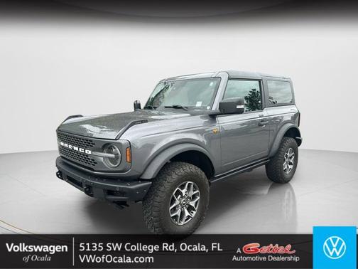 Carbonized Gray Metallic 2023 Ford Bronco Badlands