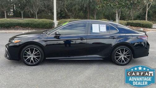 2024 Toyota Camry SE