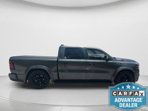 Granite Crystal Metallic Clearcoat 2025 RAM 1500 Big Horn