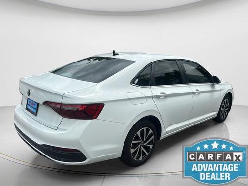 Pure White 2024 Volkswagen Jetta S