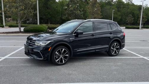 2022 Volkswagen Tiguan SEL R-Line