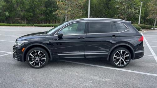 2022 Volkswagen Tiguan SEL R-Line