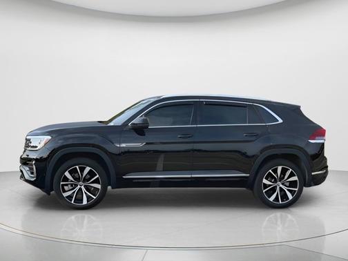 2025 Volkswagen Atlas Cross Sport 2.0T SEL Premium R-Line