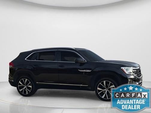 2025 Volkswagen Atlas Cross Sport 2.0T SEL Premium R-Line