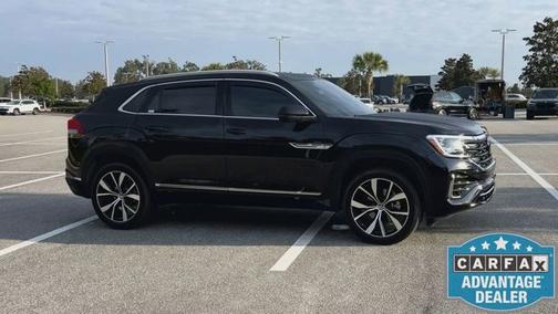 2025 Volkswagen Atlas Cross Sport 2.0T SEL Premium R-Line
