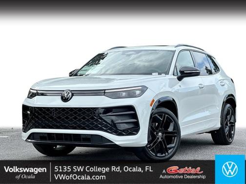 2025 Volkswagen Tiguan SE R-Line Black