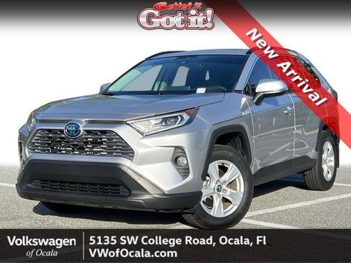 2020 Toyota RAV4 Hybrid XLE