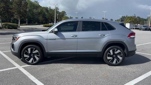 2024 Volkswagen Atlas Cross Sport 2.0T SE w/Technology