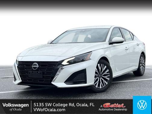 2023 Nissan Altima 2.5 SV