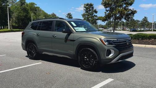 2025 Volkswagen Atlas 2.0T Peak Edition