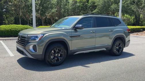 2025 Volkswagen Atlas 2.0T Peak Edition