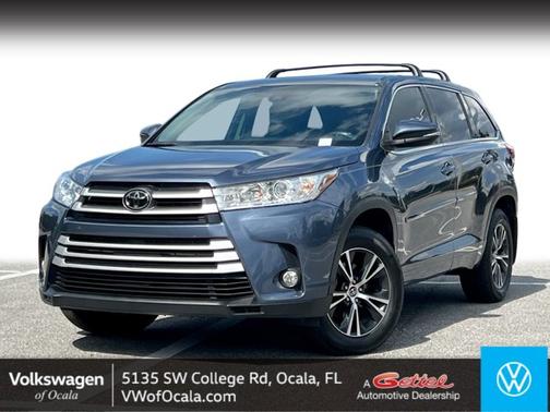 2018 Toyota Highlander LE