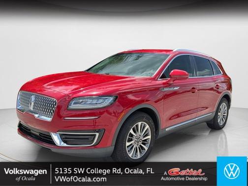 Red Carpet 2020 Lincoln Nautilus Standard