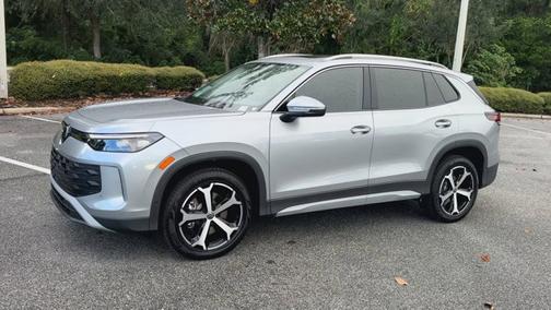 2025 Volkswagen Tiguan SE